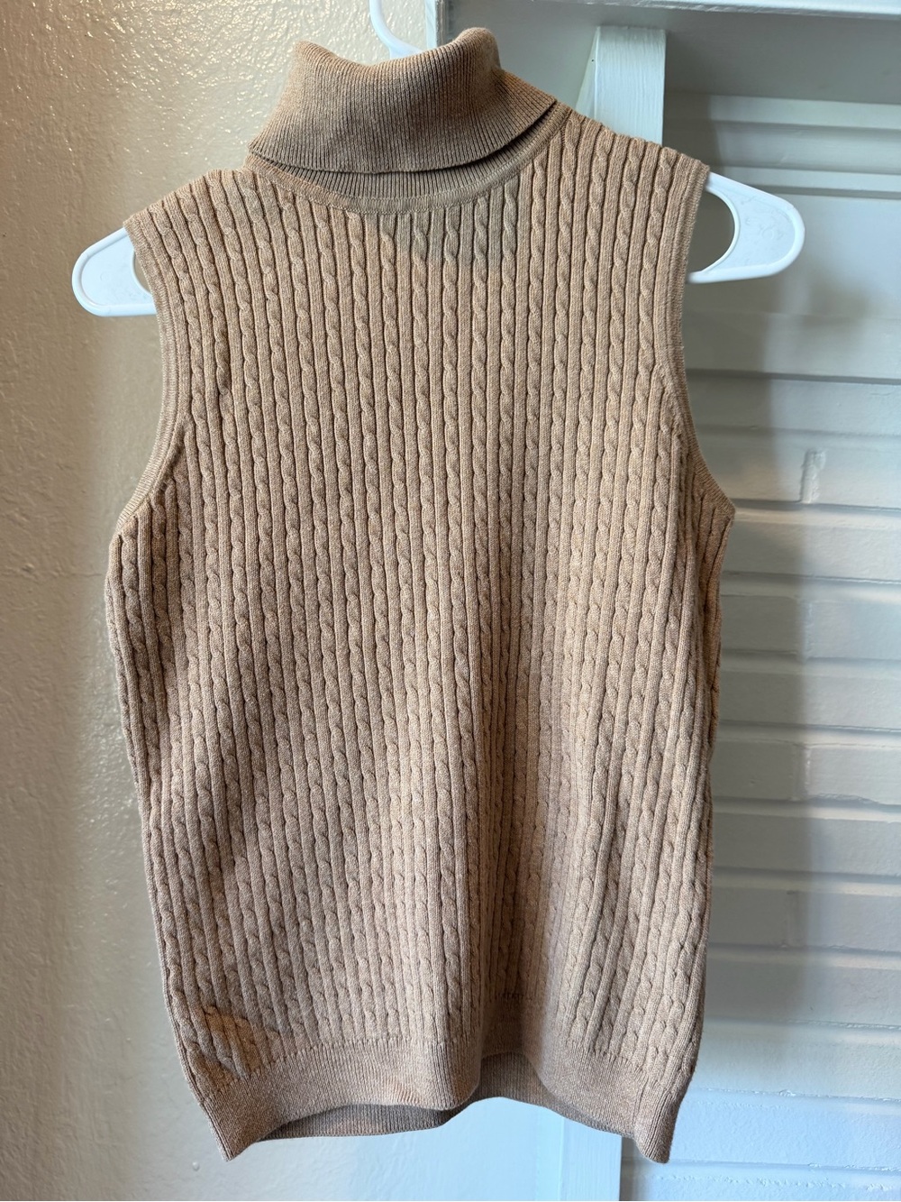 Jaime Pierre Cable Knit Turtleneck Sweater Vest Tan Size Small